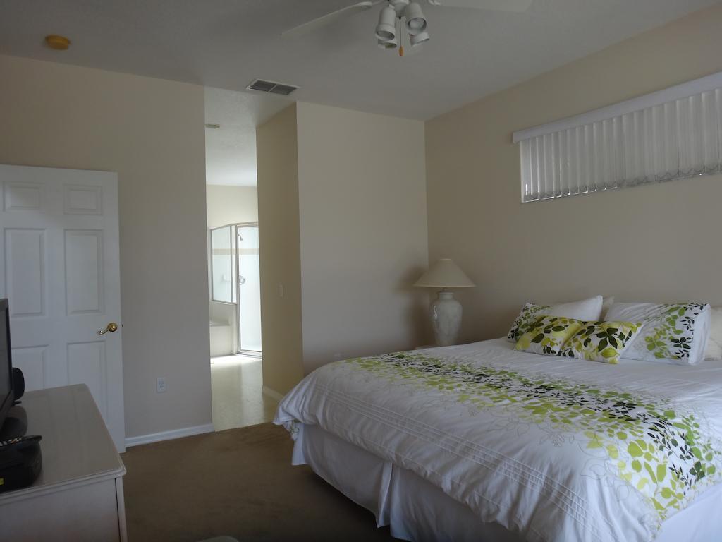 Cozykey Vacation Rentals Kissimmee Værelse billede